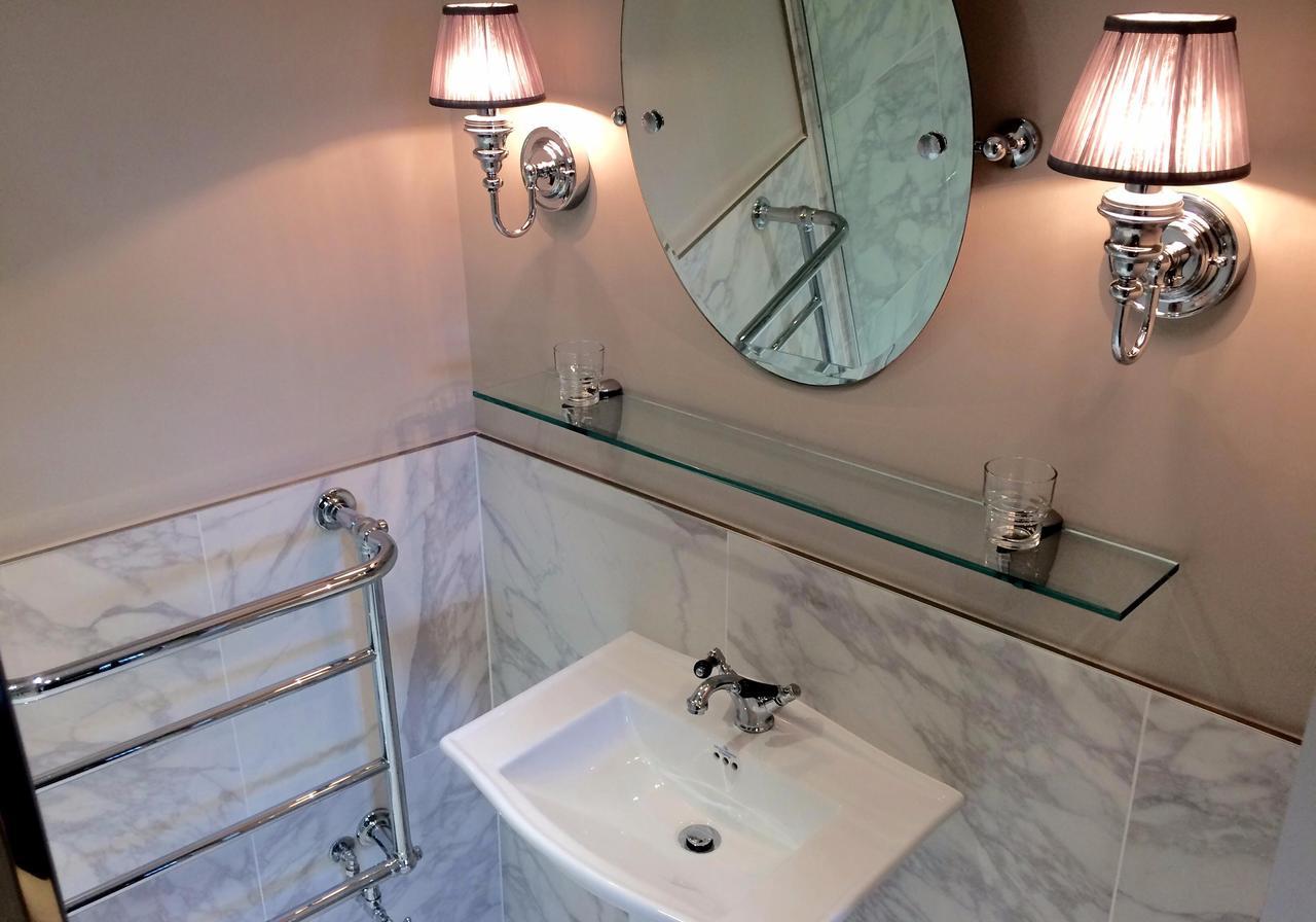 The Skyline - The Edinburgh Address Apartment ภายนอก รูปภาพ