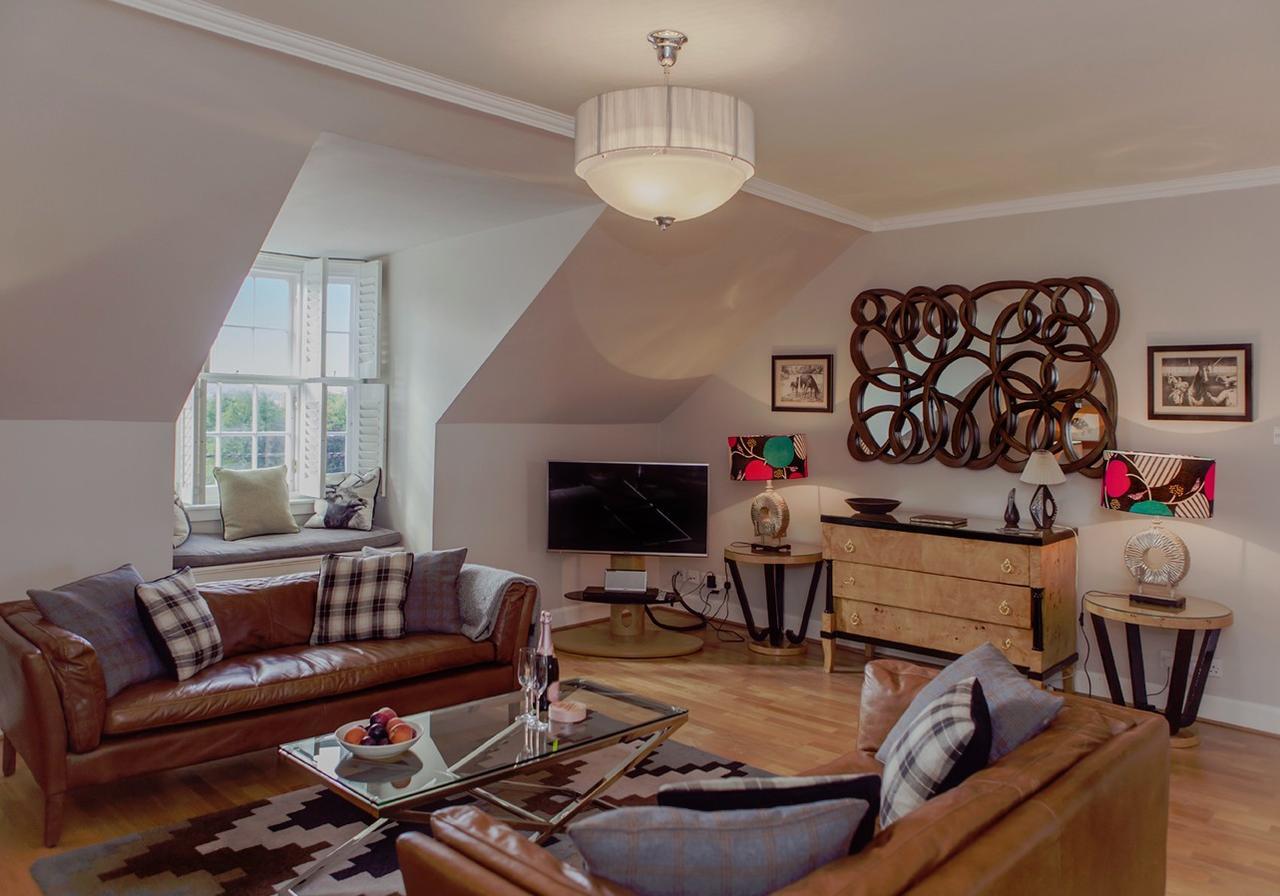 The Skyline - The Edinburgh Address Apartment ภายนอก รูปภาพ