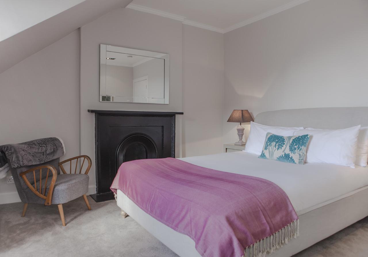 The Skyline - The Edinburgh Address Apartment ภายนอก รูปภาพ